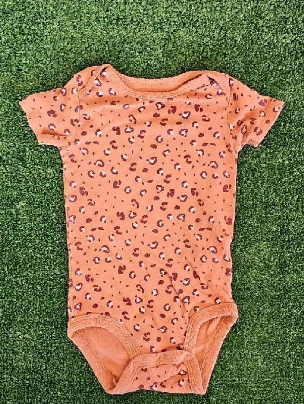 Old Navy/Carter's Leopard Print Baby Bodysuit with Distressed Denim Shorts